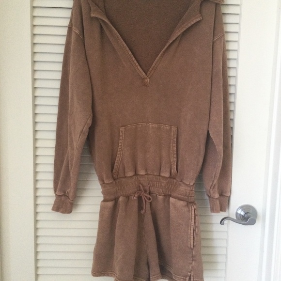 FREE PEOPLE BEACH ROMPER, XS , Hoodie Sweatshirt, Distressed Brown - Picture 1 of 4